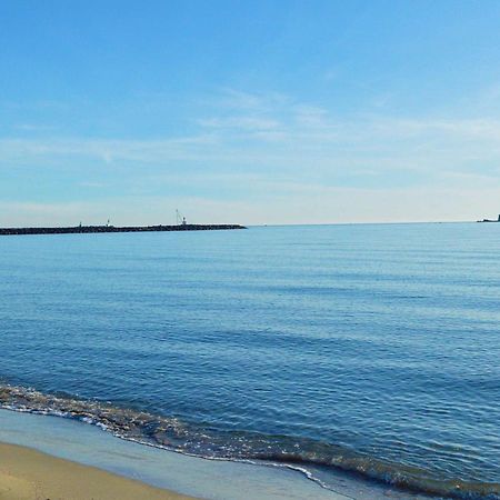 Studio Cabine, Terrasse, Cap D'Agde - 4 Pers, Proche Plage Et Commerces - Fr-1-249-255 Exteriör bild