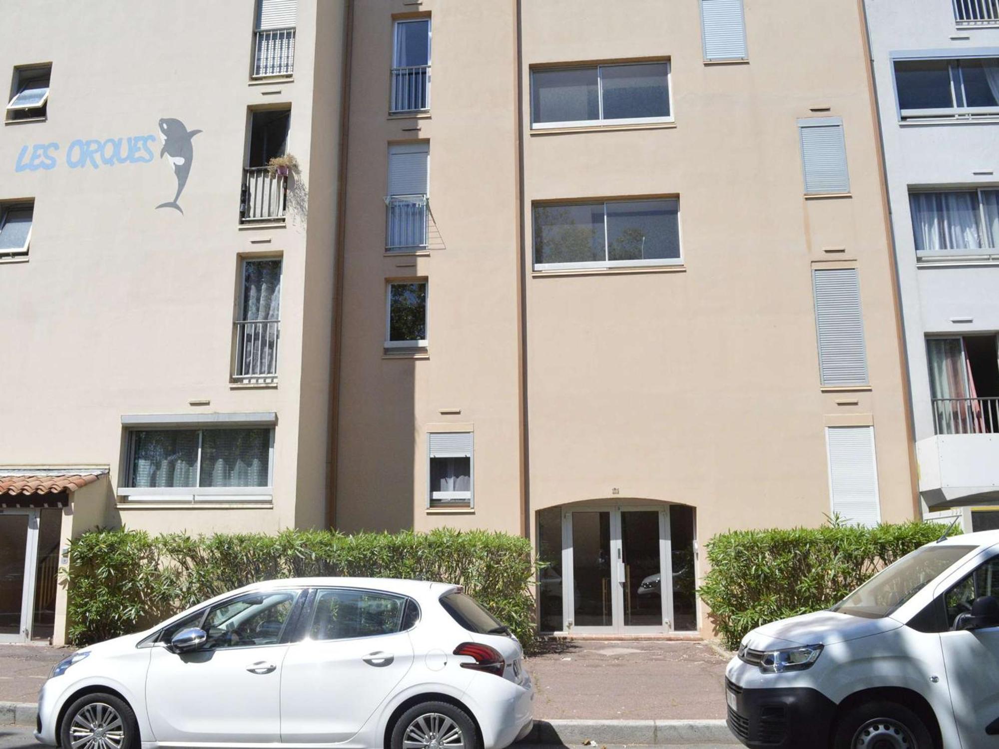 Studio Cabine, Terrasse, Cap D'Agde - 4 Pers, Proche Plage Et Commerces - Fr-1-249-255 Exteriör bild